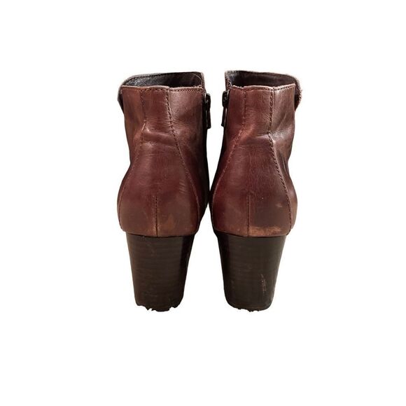 Born Brown Leather High Heel Ankle Boots zip up Womens Size 8.5M/W Style D40503 - Picture 3 of 6